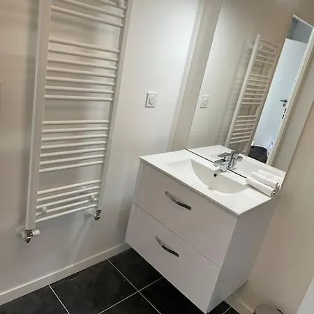 Vue Panoramique, Loggia Et Parking Inclus * Nantes