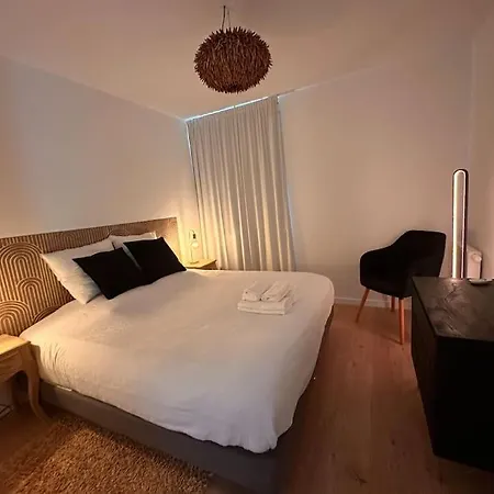 Vue Panoramique, Loggia Et Parking Inclus *